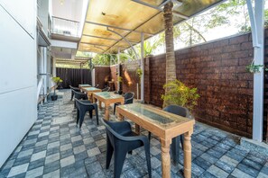 Restaurant - Treebo Grand Royale Eco Residency with Pool (Benaulim)