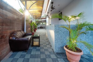 Reception -  Treebo Grand Royale Eco Residency with Pool (Benaulim)