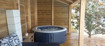 Welcoming 3-bedroom townhome in Alpendurada e Matos