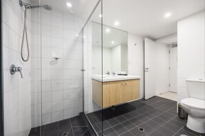 Free toiletries, hair dryer, towels - Happy BNB deluxe  suit in adelaide CBD (Adelaide)