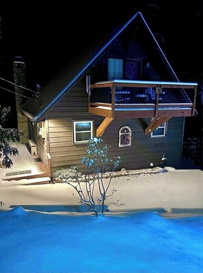 Exterior - The Perfect Family Getaway Sleeps 8, 3 BR-3 BA, Amazing VIEWS and Pet-Friendly (Deep Gap)