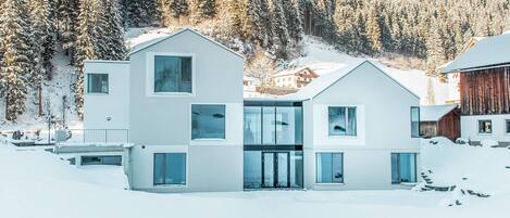 Majoituspaikan julkisivu