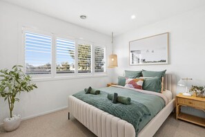 4 soverom, strykejern/-brett, wi-fi og sengetøy