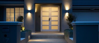 Hamptons in Torquay - 5 bath, Pool, Spa & Theatre!