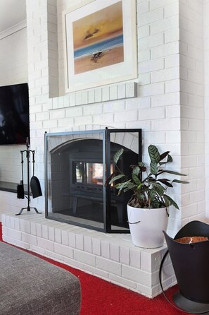 Interior - Riverview Retreat By Host on the Coast (Ocean Grove)