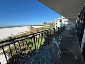 Property grounds - Unobstructed Gulf Views From All Rooms & Balcony + Direct Beach Access !  (Marco Island)