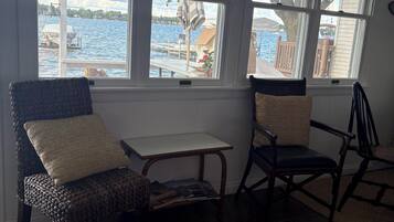 Smart-tv och böcker