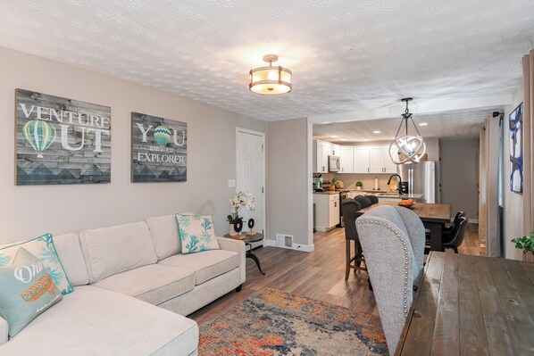 Smart TV, books, offices