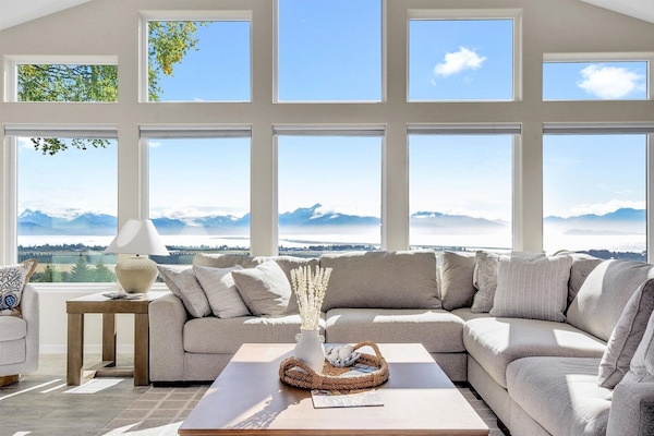 Breathtaking views from every angle of the stylish, main living space.