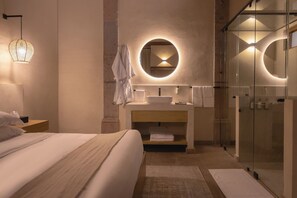 Free toiletries, hair dryer, bathrobes, slippers - Orchid House Coyoacán (Mexico City)