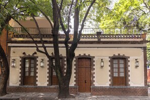 Front of property - Orchid House Coyoacán (Mexico City)