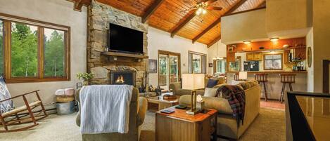 スマートテレビ、暖炉