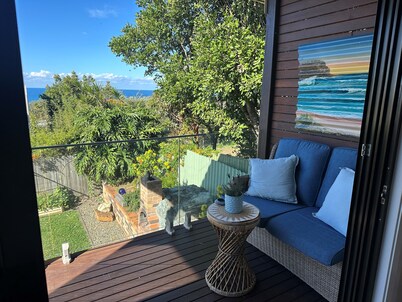 Tasman Sea View luxurious villa that combines elegance and comfort.