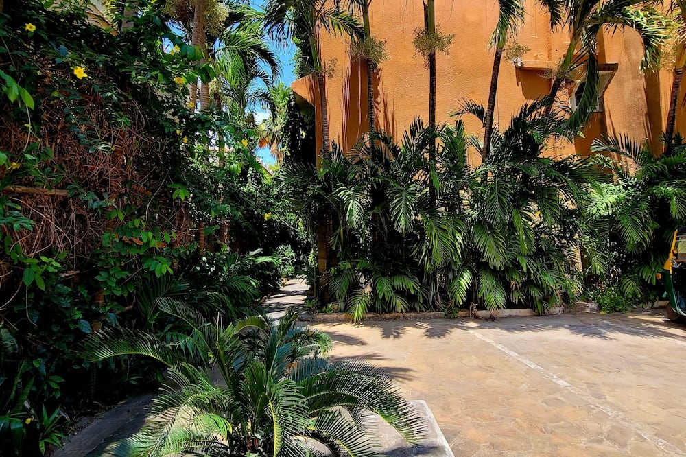 Sophia Baharini Diani Apartments