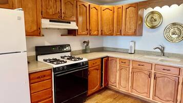 Microwave, oven, stovetop