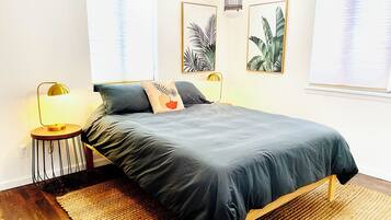 3 bedrooms, WiFi, bed sheets