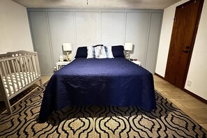 1 Schlafzimmer, Bügeleisen/Bügelbrett, Reisekinderbett, WLAN