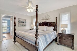 3 bedrooms, iron/ironing board, travel crib, WiFi