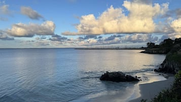 Vlak bij het strand