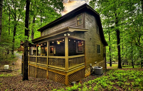 Mountain Lake Delight- Pet Friendly | Hot Tub