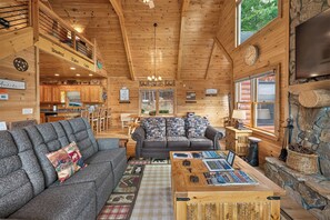 TV - Shepherd's Sky View | Secluded | MTN Views | Pool Table | (Morganton)