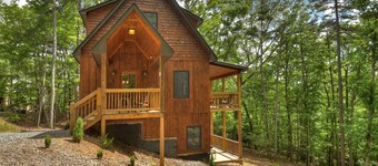 Hoot Owl Cottage | Fire Pit | Hot Tub | Charcoal Grill