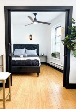 Deluxe Apartment, City View