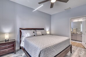 3 多间卧室、办公桌、熨斗/熨衣板、免费 WiFi