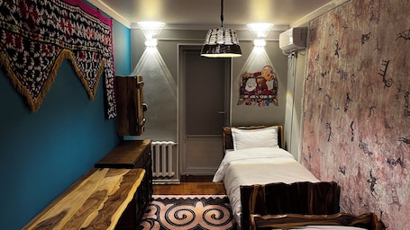 遮光窗帘、隔音、熨斗/熨衣板、免费 WiFi