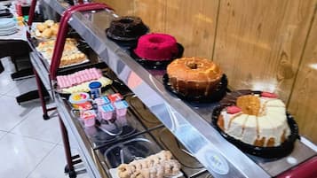 Desayuno a la carta gratuito y diario