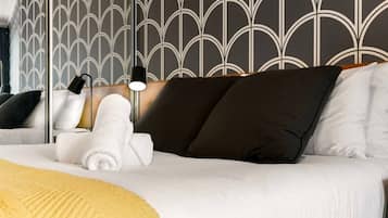 Strykjärn/strykbräda, wi-fi och sängkläder