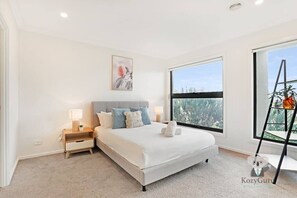 5 dormitorios, tabla de planchar con plancha, wifi y ropa de cama