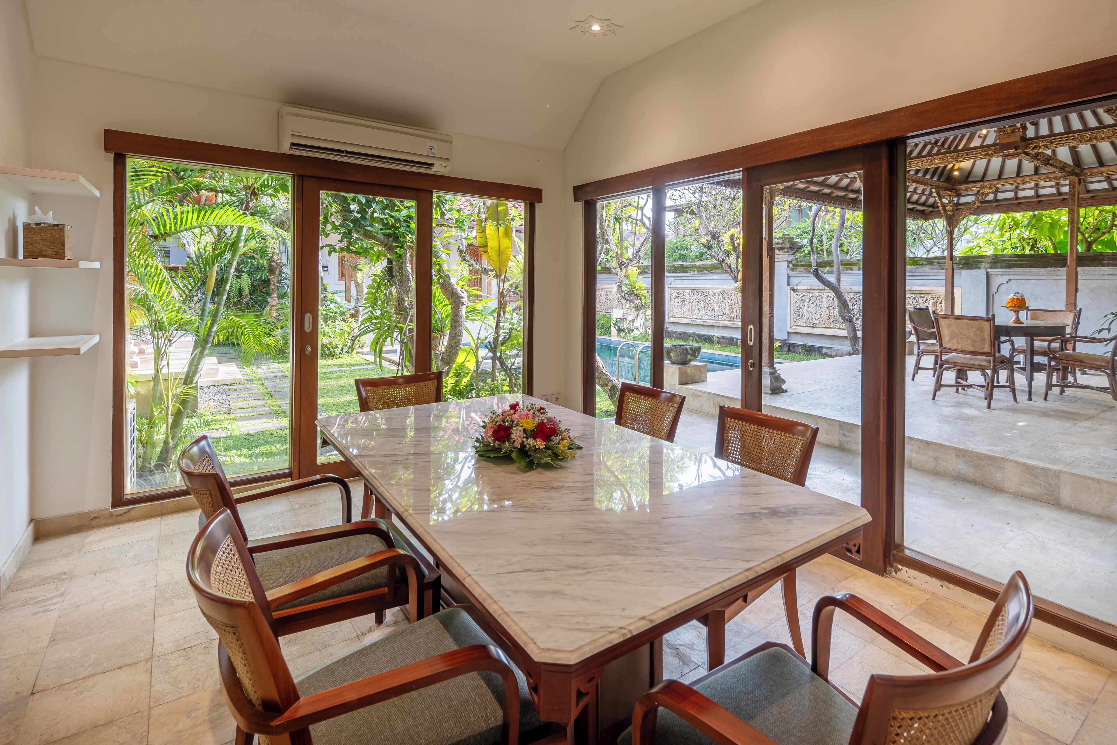 Smart TV 42 pulgadas con canales de televisión por cable