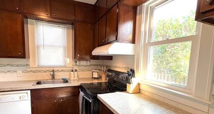 Charming 2-bedroom house in tranquil Plymouth neighborhood
