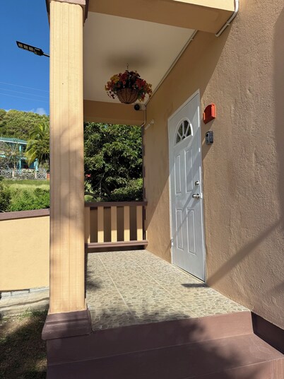 Castle Berry Apartments 