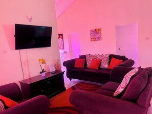 55-inch Smart TV with digital channels - Castle Berry Apartments  (Brighton)