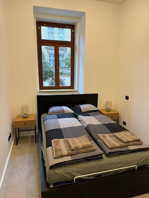 1 bedroom, iron/ironing board, WiFi, bed sheets