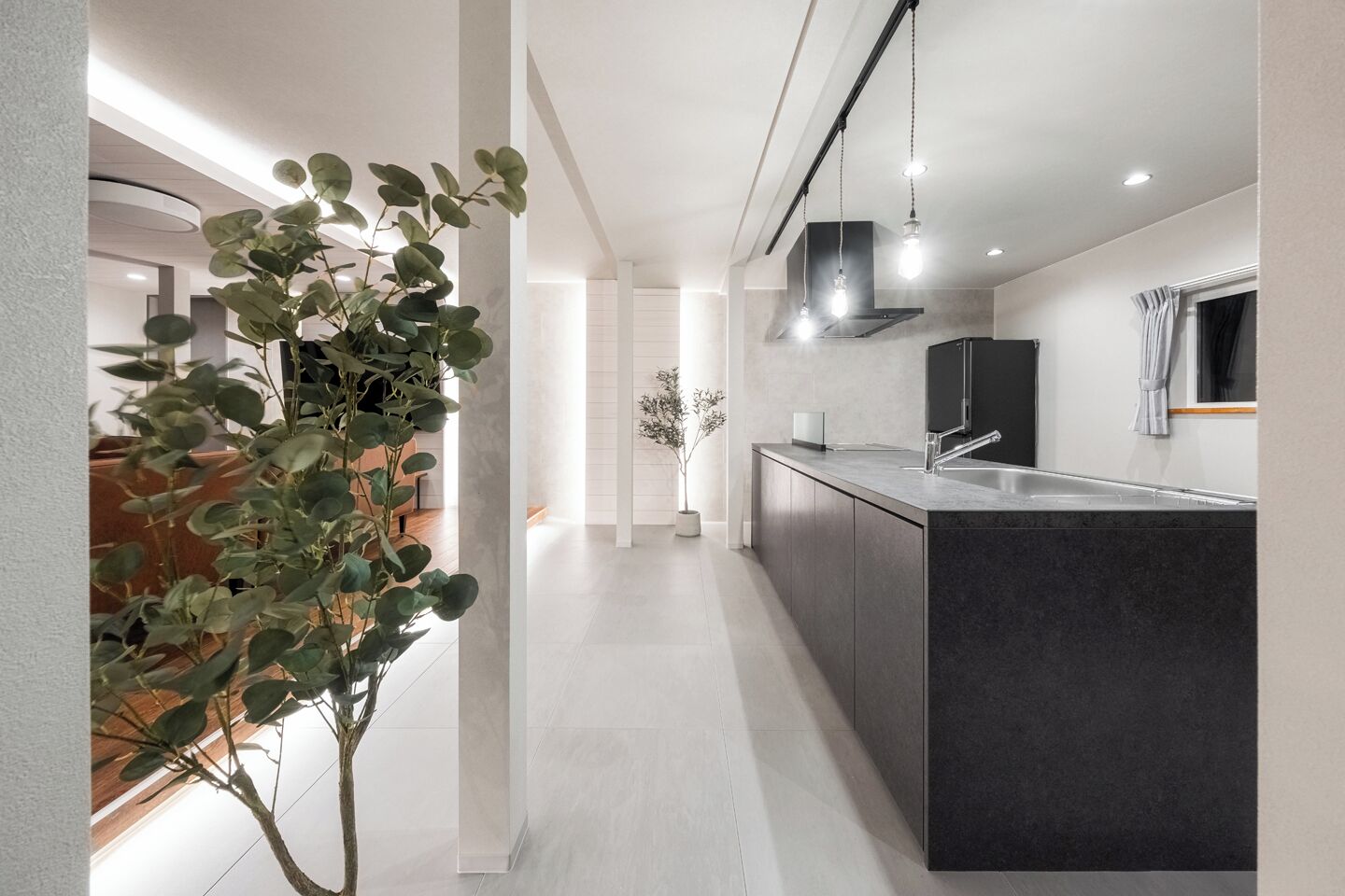 Tủ lạnh, lò vi sóng, lò nướng, bếp nấu 