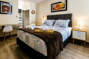 2 soverom, strykejern/-brett, wi-fi og sengetøy