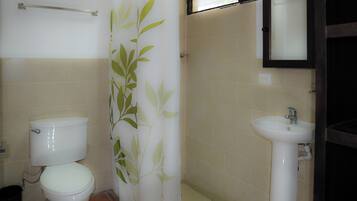 Shower, towels