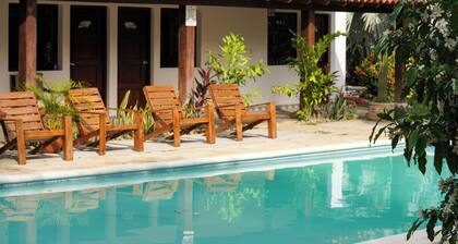Poolside Family Room with 2 twin beds