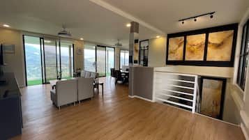 Standard Villa | Living area