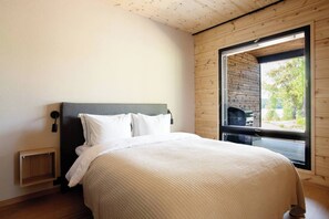 2 habitaciones, cuna de viaje, wifi gratis y ropa de cama 