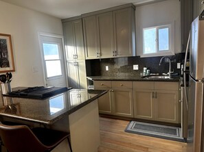 Microondas, horno y parrilla de estufa 