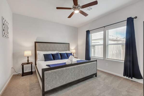 3 bedrooms, iron/ironing board, travel crib, free WiFi