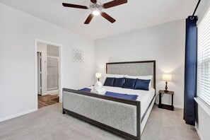 3 bedrooms, iron/ironing board, travel crib, free WiFi