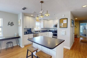 Fridge, microwave, dishwasher, coffee/tea maker