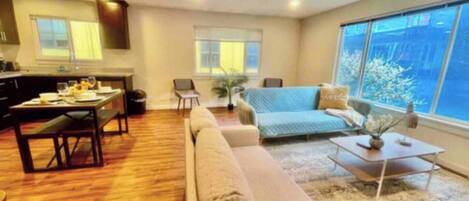 TV connectée, espaces bureaux