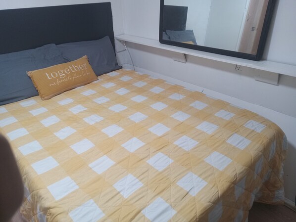 1 bedroom, iron/ironing board, bed sheets