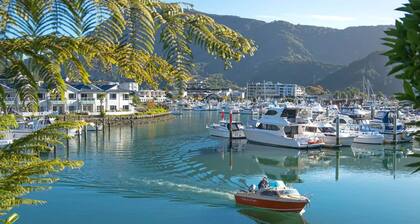 Best Harbour Views in Sunny Peaceful Location